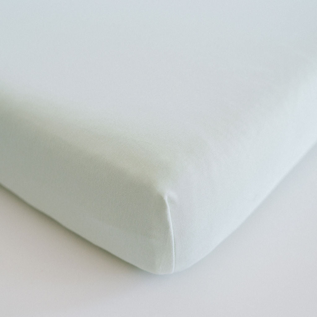 Waterproof Cotton Crib Sheet - Mint