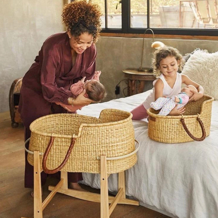 Signature Bilia Bassinet & Doll Basket Combo: Natural