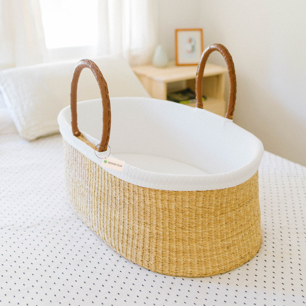Signature Collection-Nap & Pack Bassinet: Natural