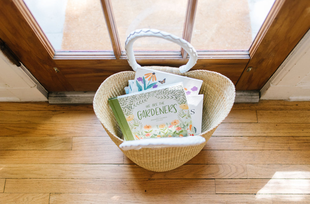 Naa Tote Basket - White