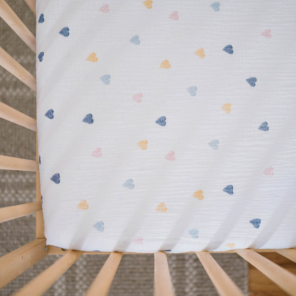 Waterproof Cotton Crib Sheet - Muslin Hearts