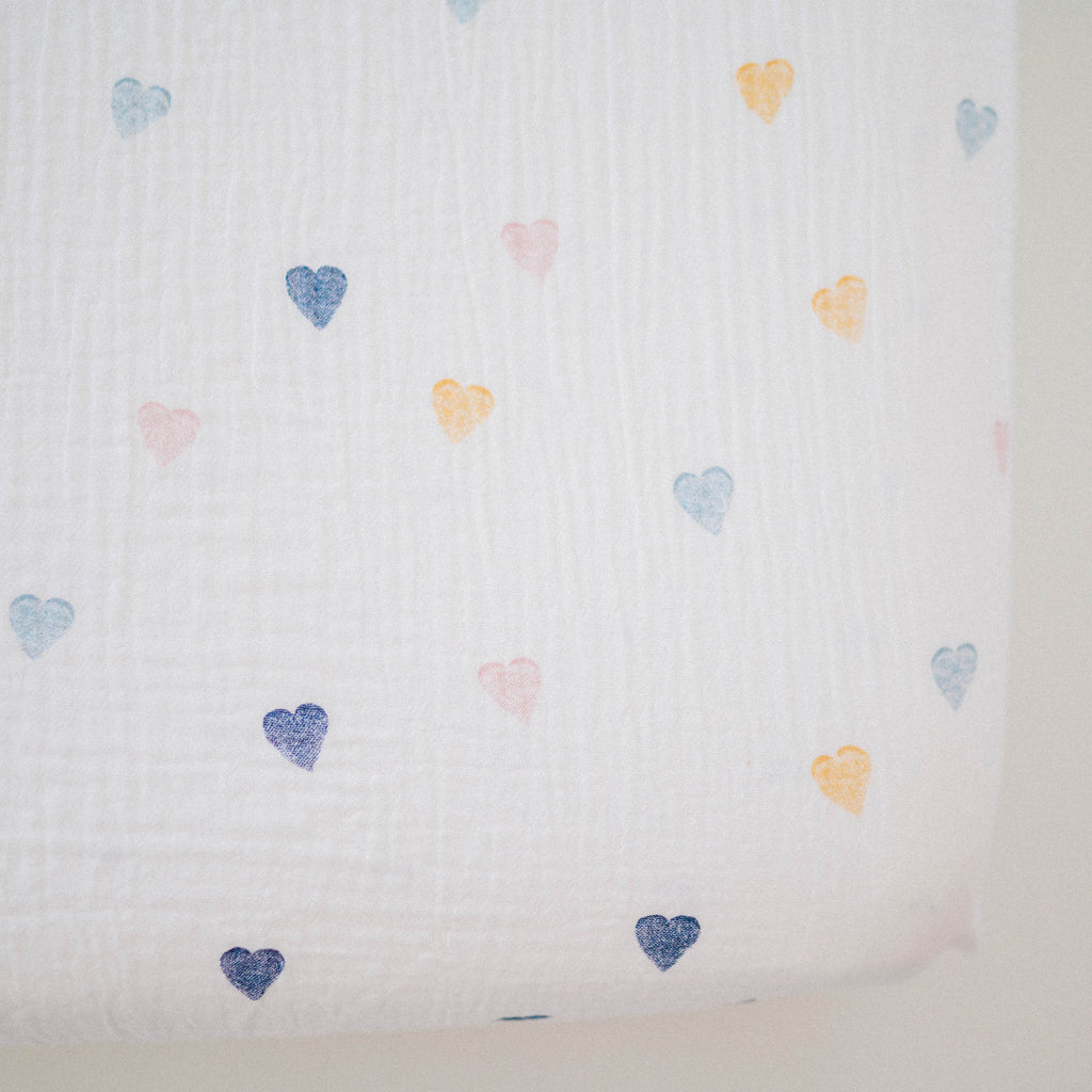 Waterproof Cotton Crib Sheet - Muslin Hearts