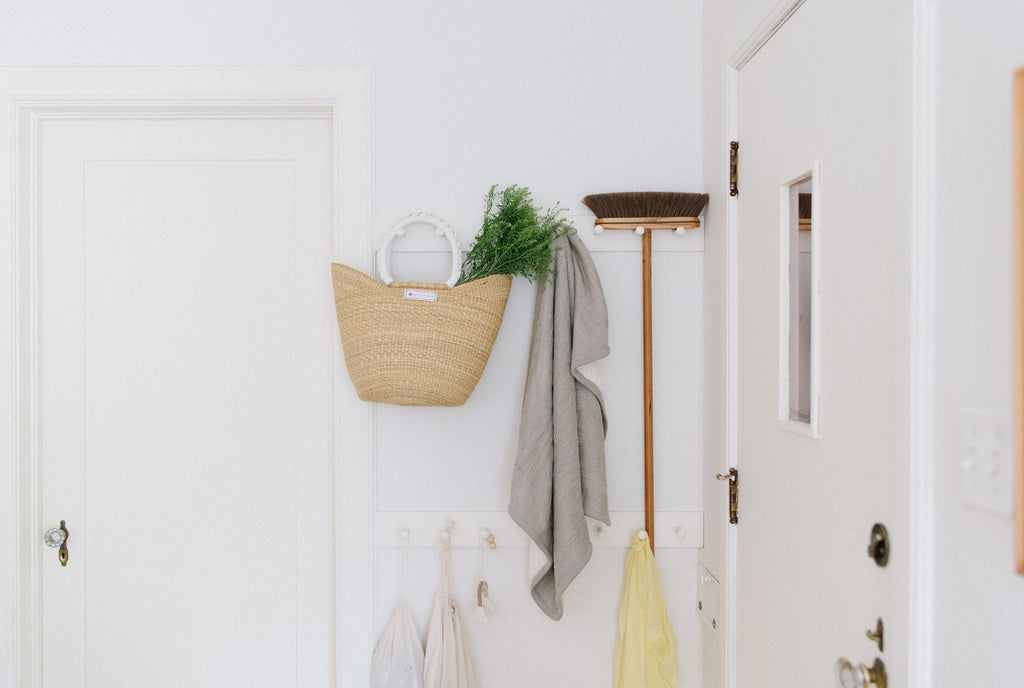 Naa Tote Basket - White