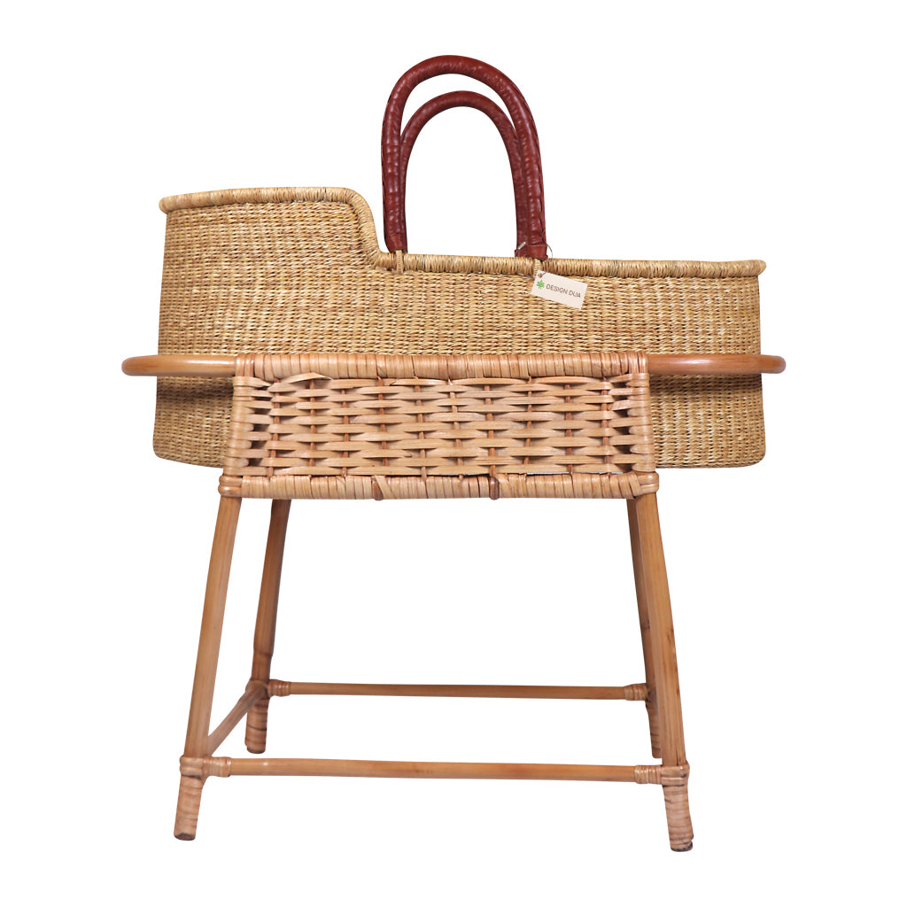 Vintage Stand- Fence Woven Natural Stationary