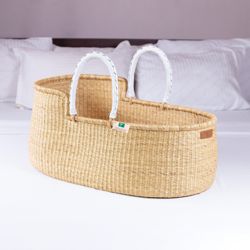 Signature Bilia Bassinet- Natural (White Leather)