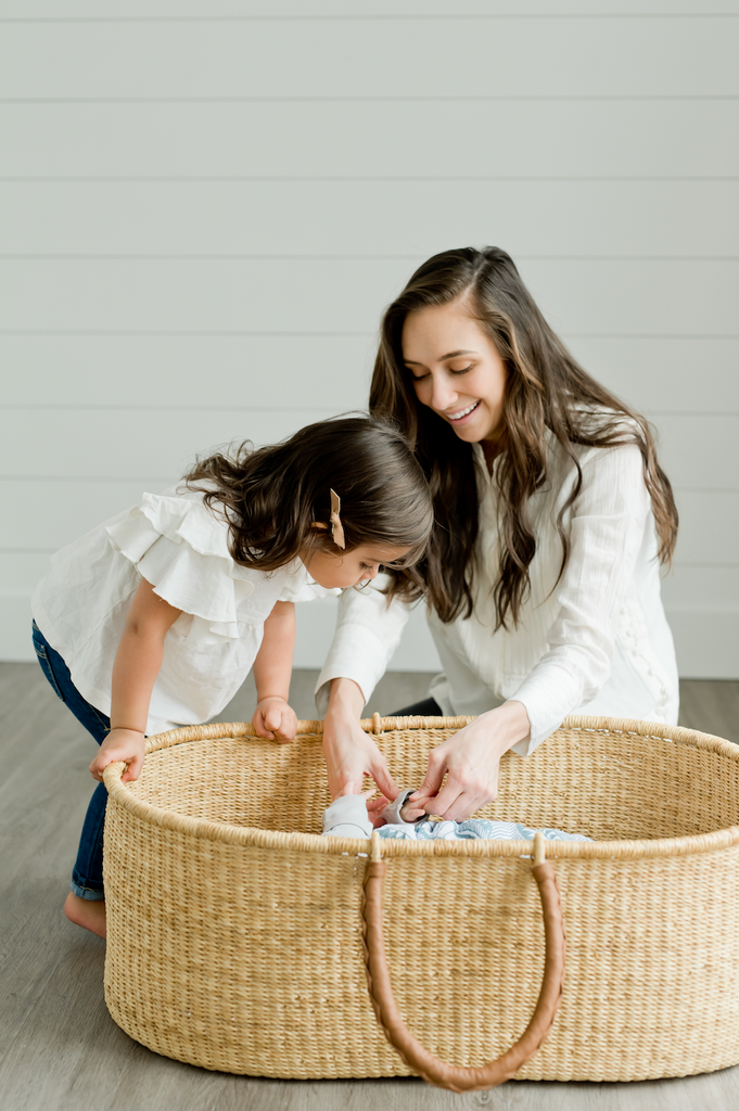 Signature Collection-Nap & Pack Bassinet: Natural