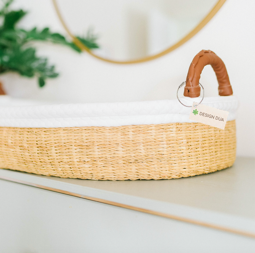 Handwoven Changing Basket: Natural