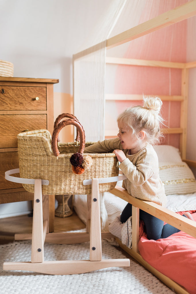 Rocking Stand for Doll Bassinet