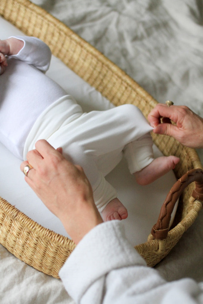 Handwoven Changing Basket: Natural